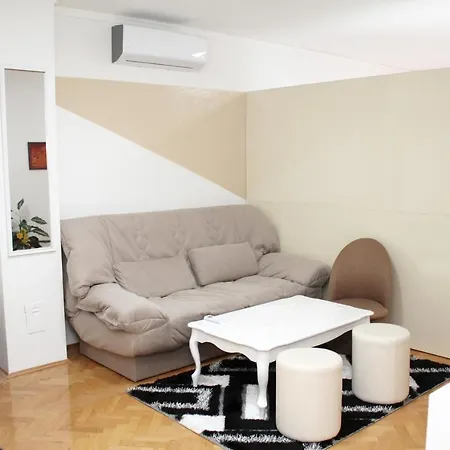 Apartman Bulevar 1 Apartment Brcko